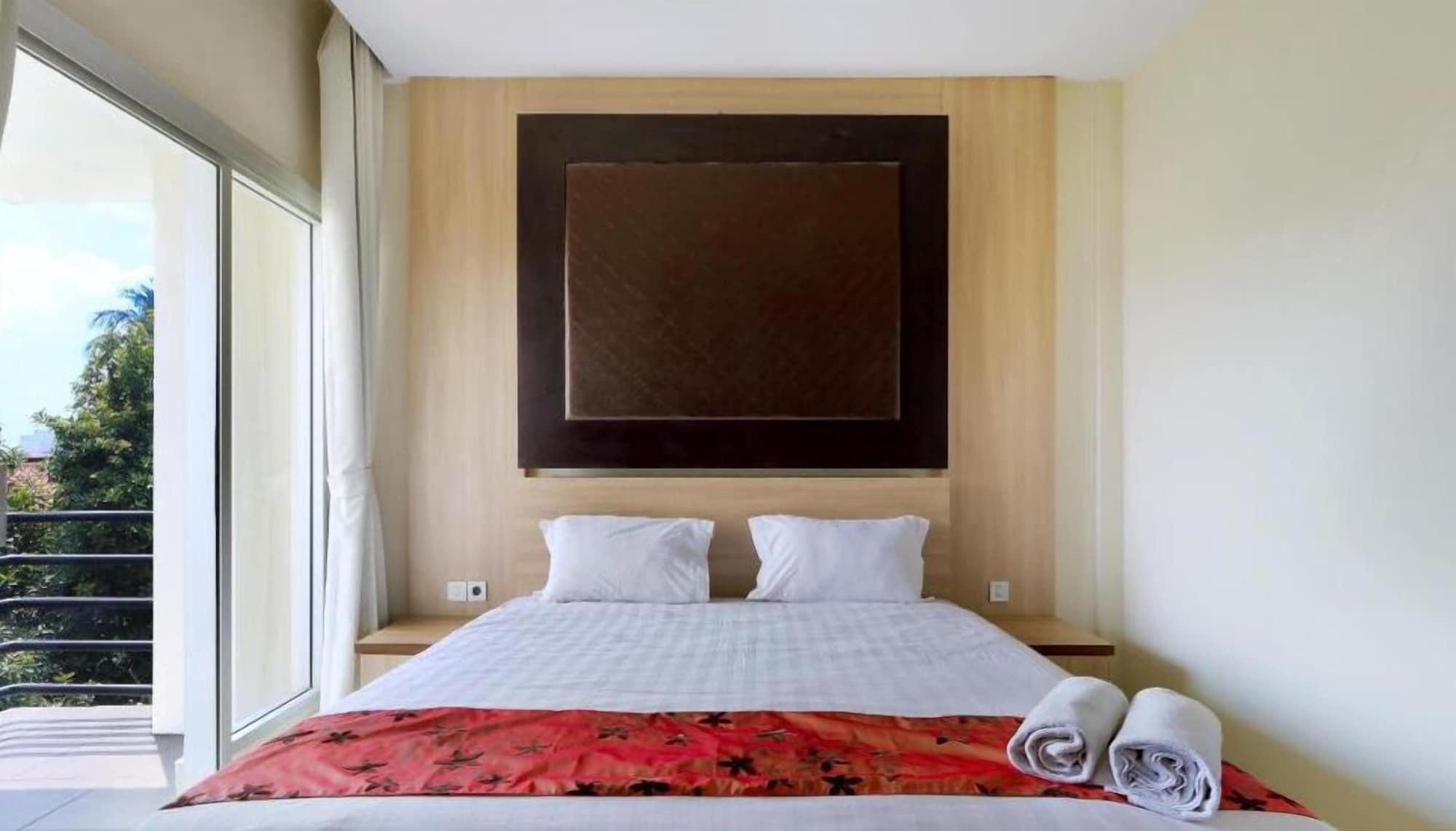 Mutiara Suites Jakarta Exterior photo