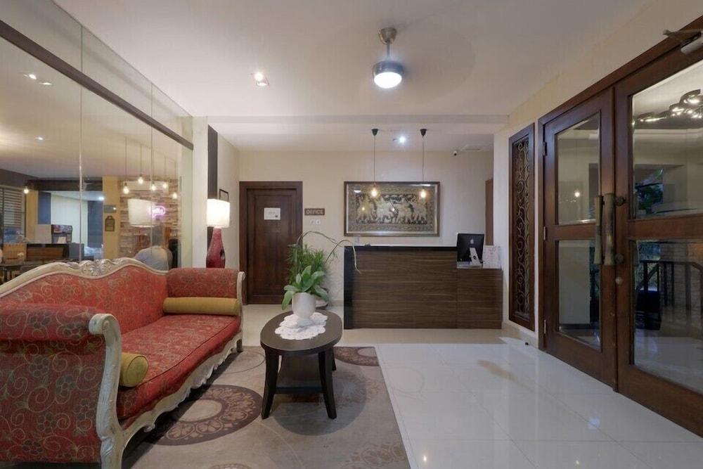 Mutiara Suites Jakarta Exterior photo